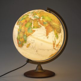 Colombo Globe Illuminated Side View